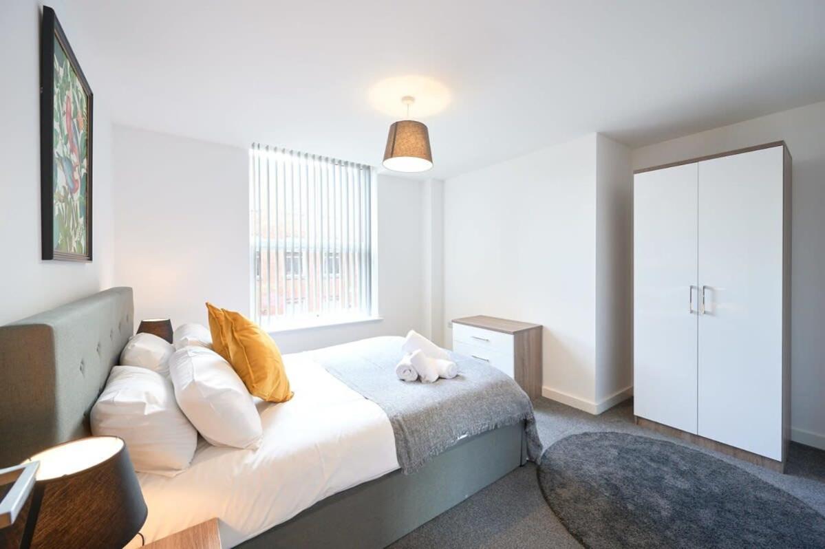 Fabulous 1 Bedroom Apartment In Central Preston Престон Экстерьер фото