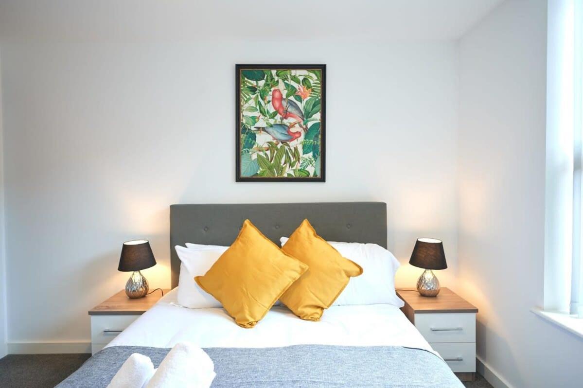 Fabulous 1 Bedroom Apartment In Central Preston Престон Экстерьер фото